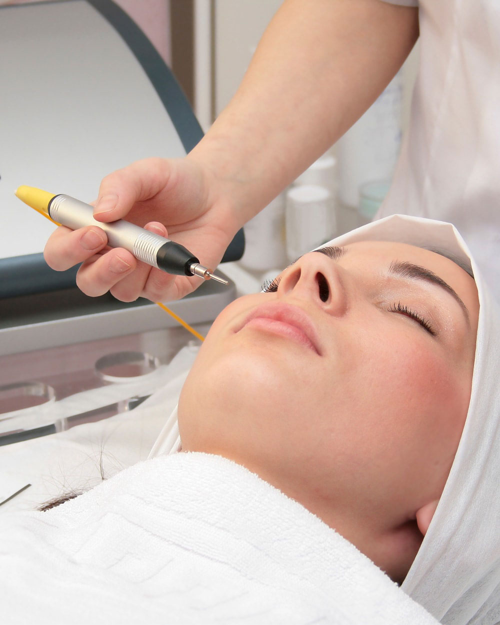epilation-electrique-sur-visage Epilation électrique par électrolyse, définitive à Tours et Châtellerault